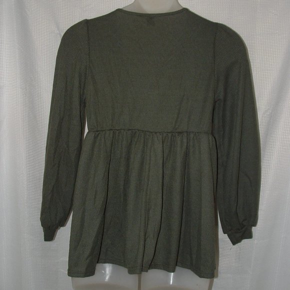 LIKE NEW Dark Olive Green Sz 12 Casual or Dress Empire Waist V-Neck Shirt - Picture 3 of 3